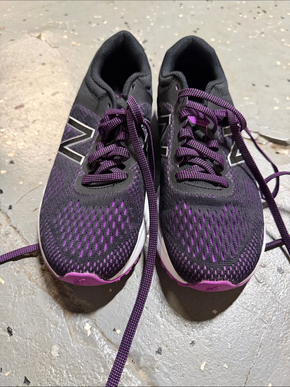 New Balance Women's Athletic Shoes in Purple and Black - Picture 2 of 5